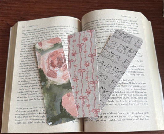 Delicate- Bookmarks